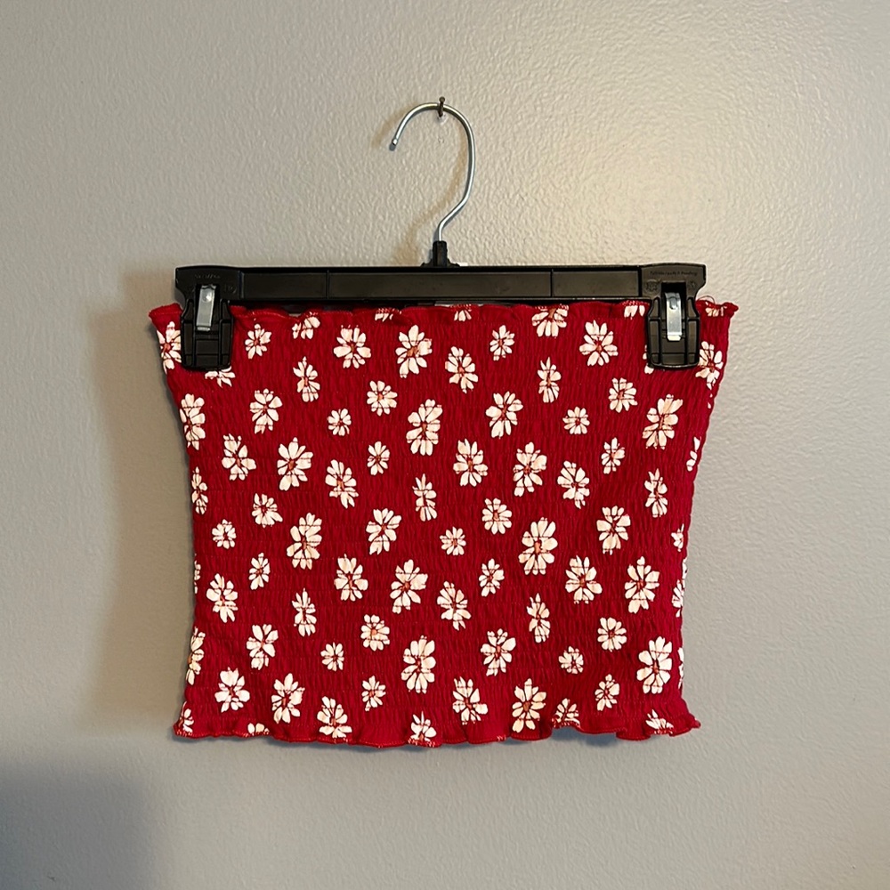 Reversible Hollister top size medium